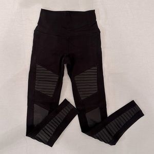 Alo Moto Legging